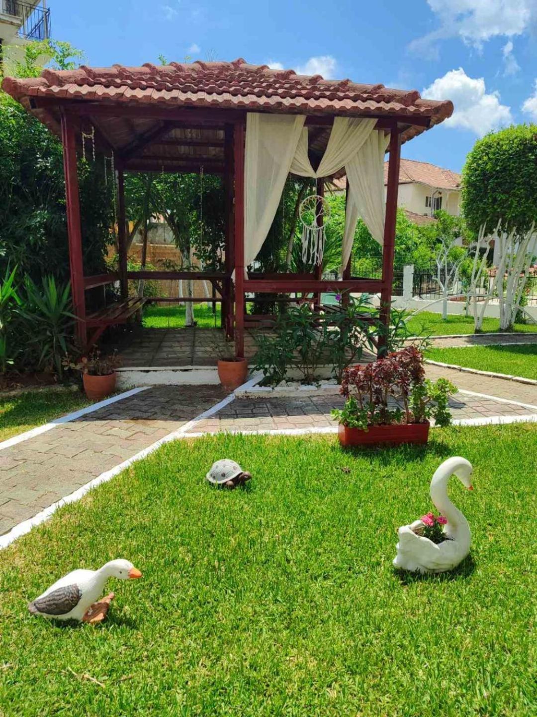 Bellarias House Aparthotel Nydri  Bagian luar foto